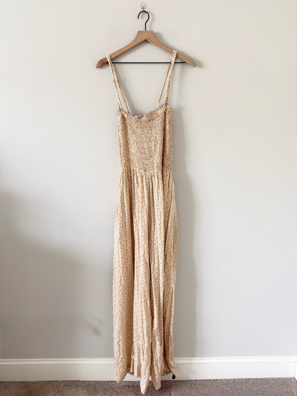 Arula Pale Yellow Floral Jumpsuit Size A Smocked Wide Leg Boho Adjustable Strap